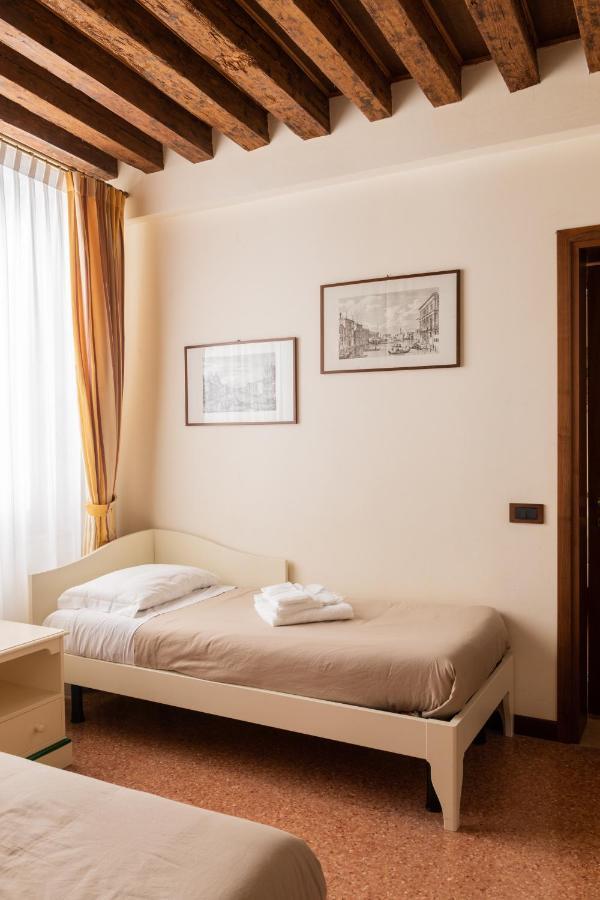 Ve-Nice Suite San Marco C4439 Venecia Exterior foto