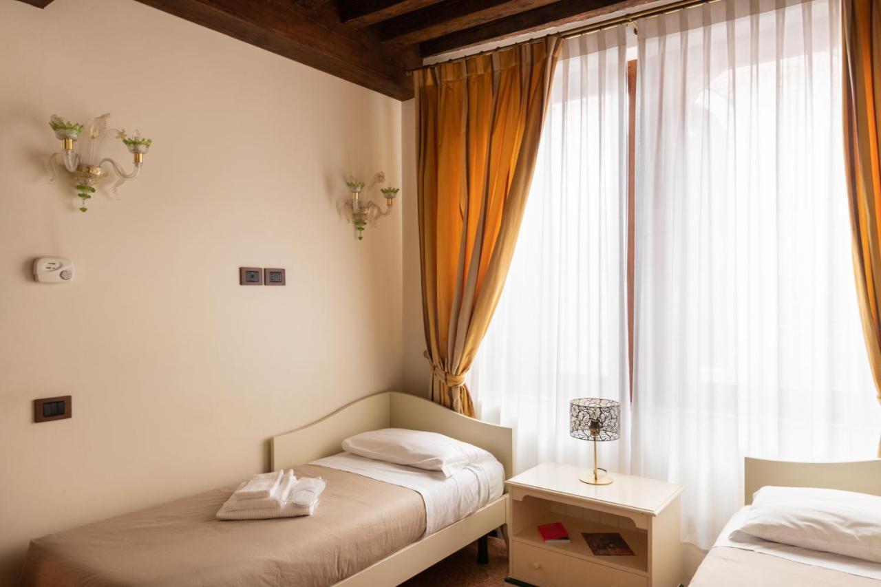 Ve-Nice Suite San Marco C4439 Venecia Exterior foto