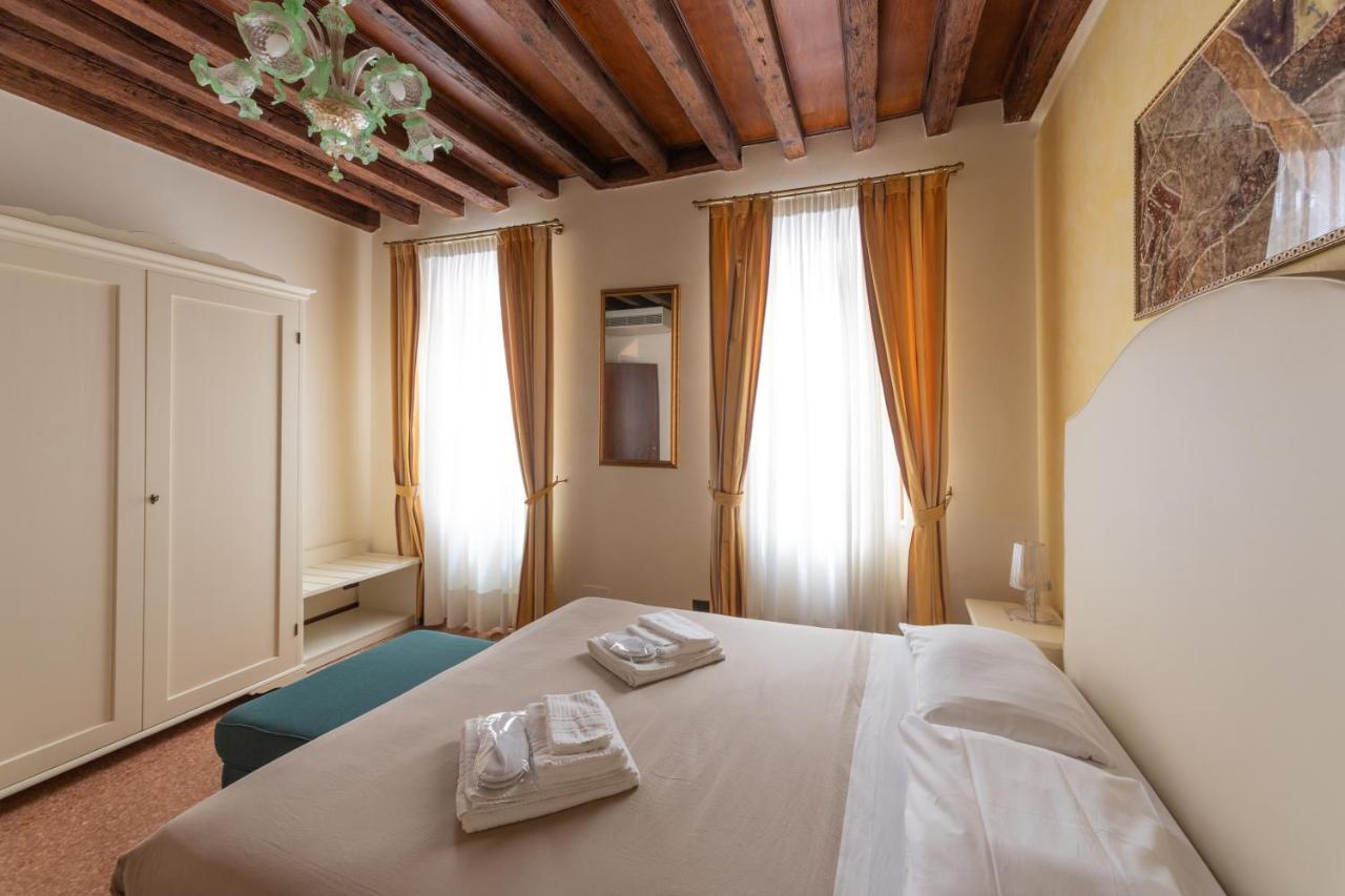 Ve-Nice Suite San Marco C4439 Venecia Exterior foto