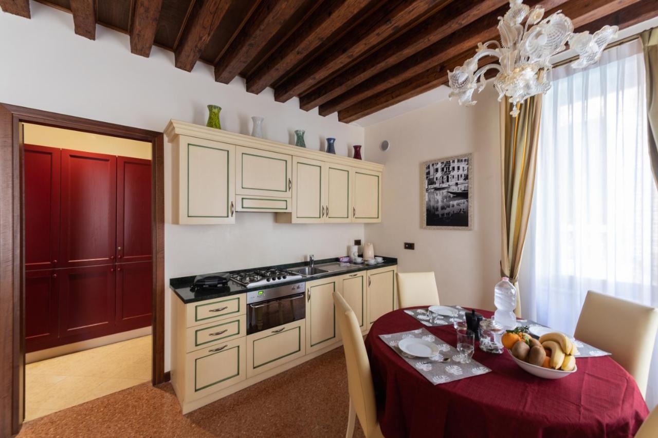 Ve-Nice Suite San Marco C4439 Venecia Exterior foto