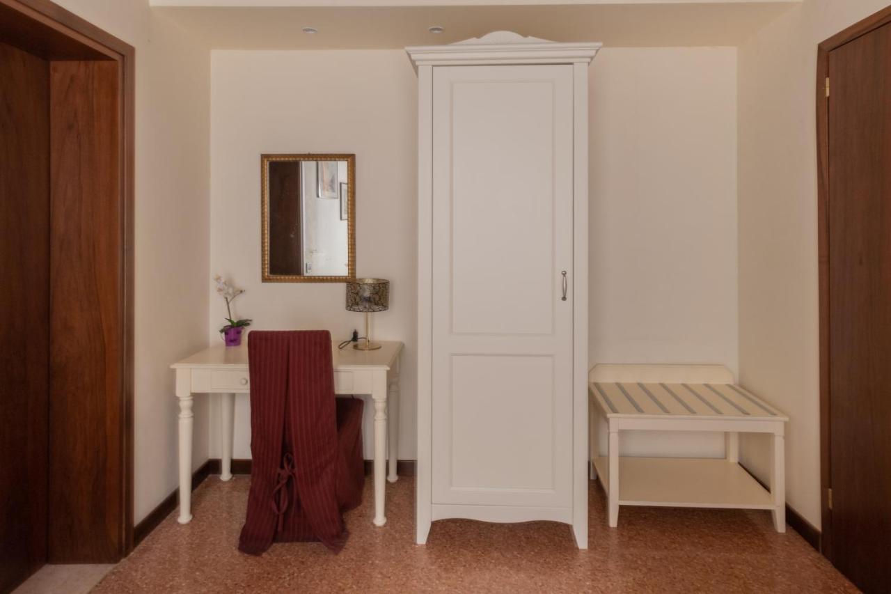 Ve-Nice Suite San Marco C4439 Venecia Exterior foto