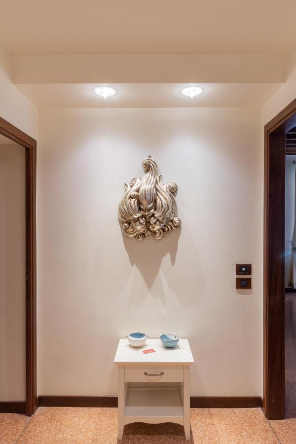 Ve-Nice Suite San Marco C4439 Venecia Exterior foto